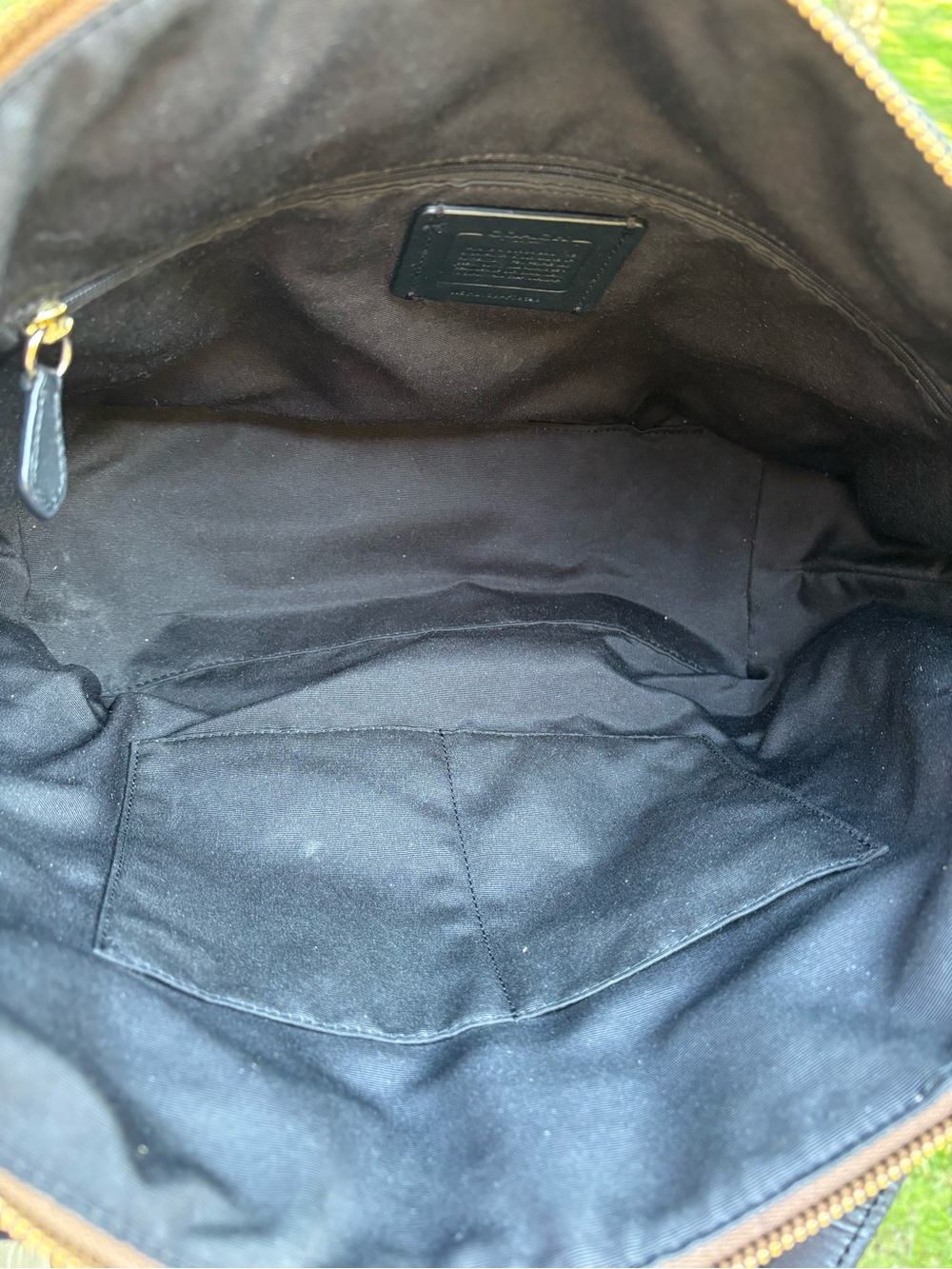 Coach Signature Tote Brown With Leather Charm - Picture 8 of 10